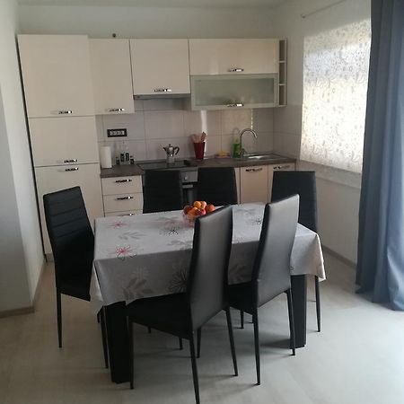 Valki Apartment Porec Exterior photo