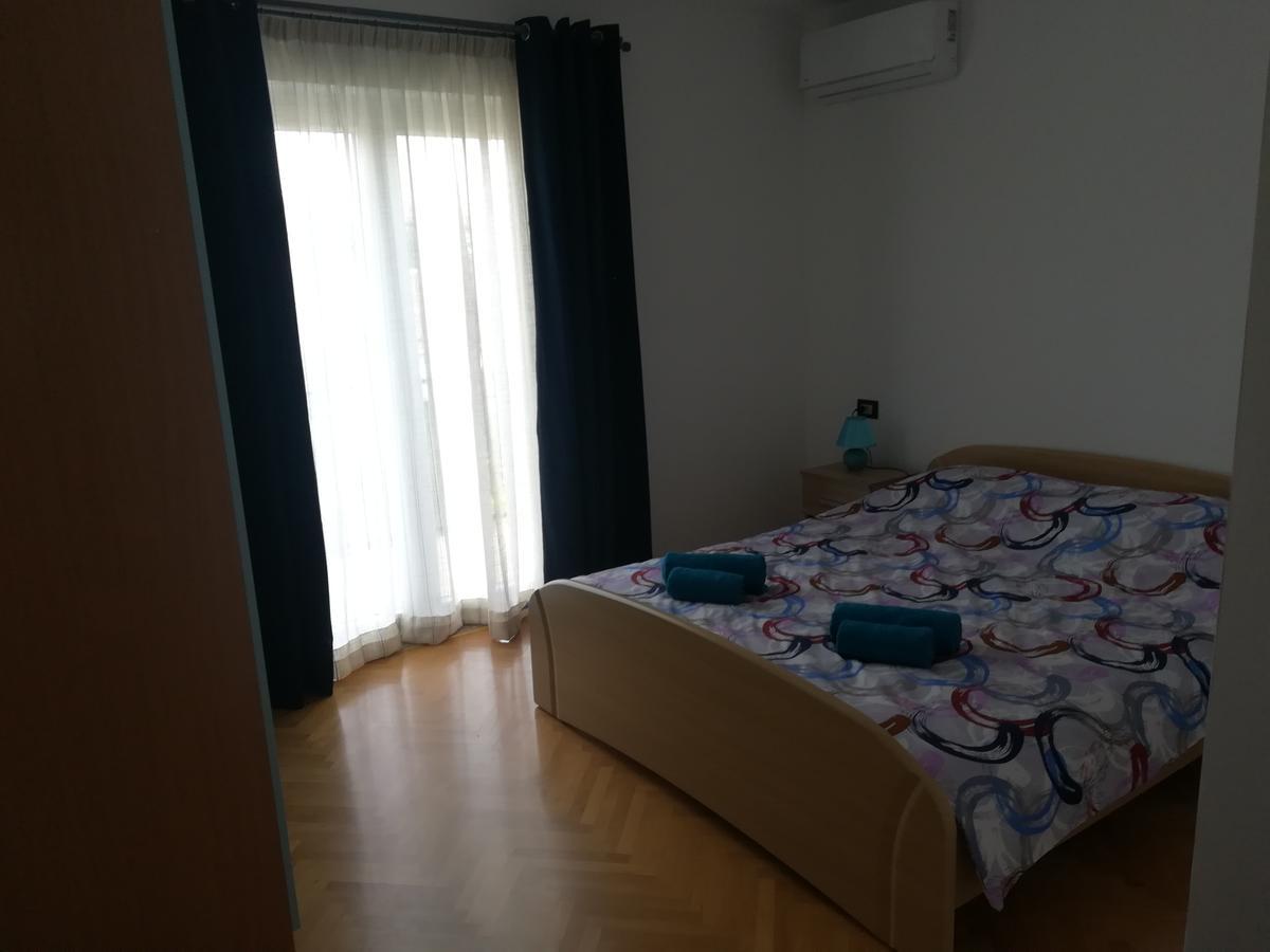 Valki Apartment Porec Exterior photo
